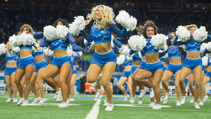 Lions vs. Bills: Cheer Photos