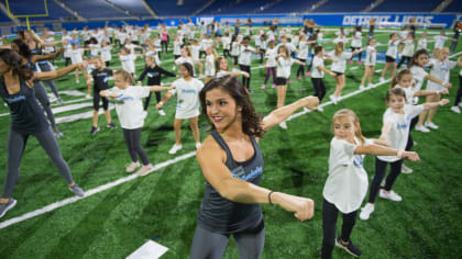 detroit lions junior cheer