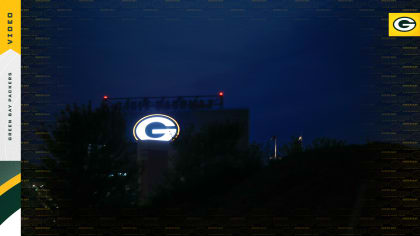 Green Bay Packers Lambeau Field Light-Up Replica Stadium at the Green Bay  Packers Pro Shop