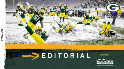 LIVE BLOG: Snow game, snow problem; Packers try to take out Titans