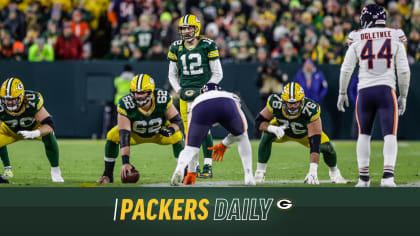 Chicago Bears vs Green Bay Packers - December 13, 2021