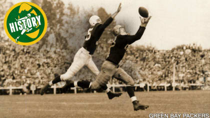 The Life And Career Of Don Hutson (Complete Story)