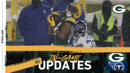 LIVE BLOG: Packers defeat Titans 40-14 at snowy Lambeau Field