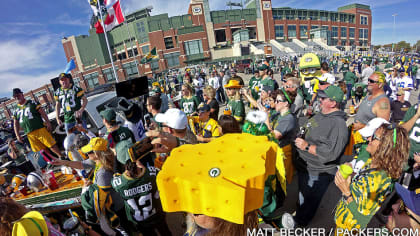 Krolls West » 2016 Green Bay Packer Schedule