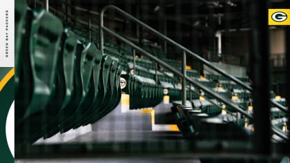 Lambeau Field Hall of Fame Museum - Green Bay, WI - GX85