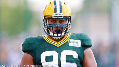 Packers sign Price to active roster; Daniel to practice squad