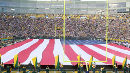 Veterans Day card stunt set for Packers-Vikings game, Nov. 14