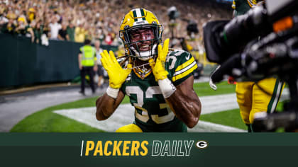 GREEN BAY, WI - SEPTEMBER 18: Chicago Bears linebacker Robert Quinn (94)  looks into the stands during a game between the Green Bay Packers and the Chicago  Bears on September 18, 2022