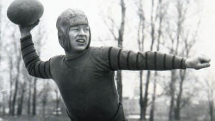 Selling Snake Oil Football in Green Bay in 1919