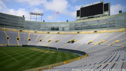 Lambeau Field stadium tours now offering alumni tours