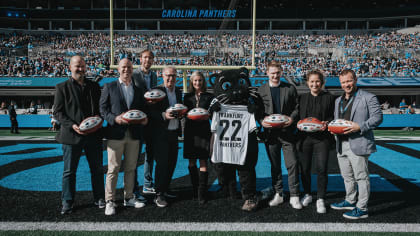 USO North Carolina - We teamed up with the Carolina Panthers to host a very  special reenlistment ceremony at Bank of America Stadium! Service members  were joined by their families as they