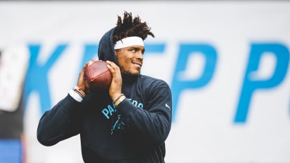 Carolina Panthers' Jordan Gross (69) is shown during the team's NFL  football training camp in Spartanburg, S.C., Thursday, Aug. 6, 2009. (AP  Photo/Chuck Burton Stock Photo - Alamy