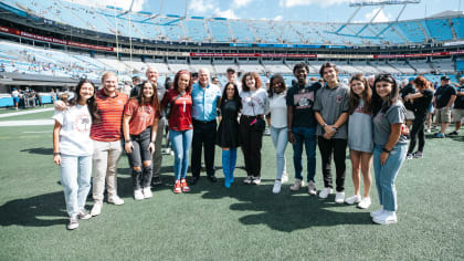 161,302 Carolina Panthers Photos & High Res Pictures - Getty Images