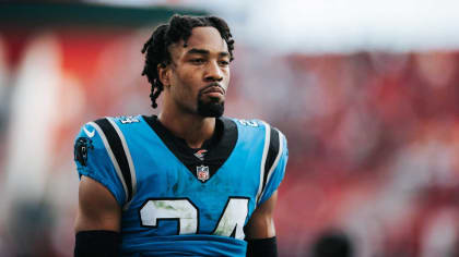 Carolina Panthers cornerback C.J. Henderson (15) defends against the Dallas  Cowboys during an NFL football game in Arlington, Texas, Sunday, Oct. 3,  2021. (AP Photo/Michael Ainsworth Stock Photo - Alamy