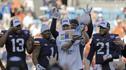 Visita a um estádio do college football