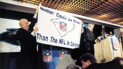 Oct. 26, 1993: Carolina Panthers become the NFL's 29th franchise