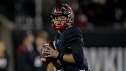 2022 NFL Draft QB Evaluations: A Former GM On Desmond Ridder, Matt Corral,  Sam Howell, Bailey Zappe