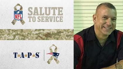 Dallas, Cowboys honor local military members with 'salute to service' >  U.S. Army Reserve > News