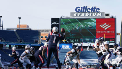 Sounds of silence as Patriots open season at empty Gillette Stadium