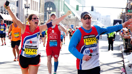NFL honors Joe Andruzzi for Marathon role - The Boston Globe