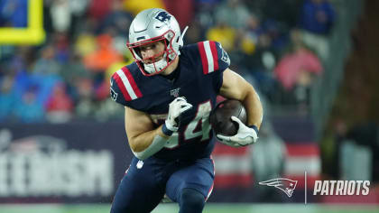 Mac Jones backs Jonnu Smith after Patriots TE's rough day vs. Saints – NBC  Sports Boston