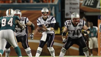 Brady throws for 517 yards in Patriots' win over Dolphins