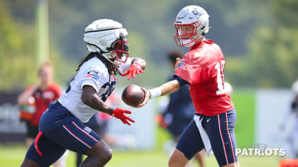 Patriots training camp notebook: More encouraging signs for the offense on  Day 12