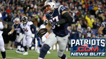 New England Patriots: Dominique Easley placed on injured reserve - Sports  Illustrated