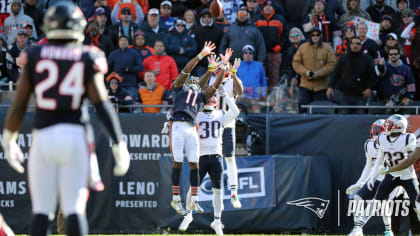 3,693 Chicago Bears V New England Patriots Photos & High Res Pictures -  Getty Images