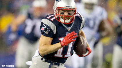 AP Source: Patriots sign Julian Edelman to two-year extension