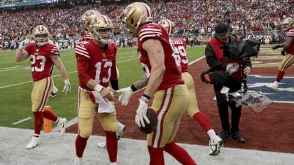 49ers-Raiders pregame: Deebo Samuel, Derek Carr indeed out