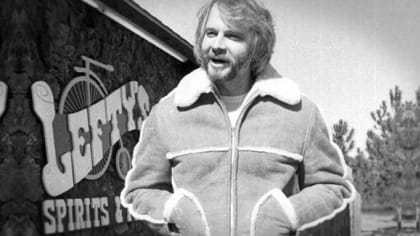 Ken Stabler of the Raiders defined swagger, cool for generations – The  Denver Post