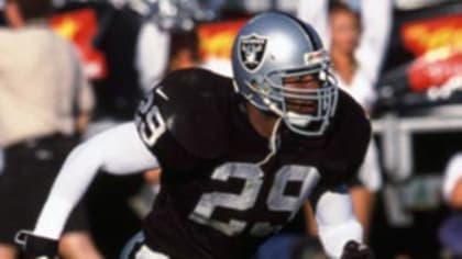 Oakland Raiders History: Jersey Numbers That Should Be Retired-Offense, News, Scores, Highlights, Stats, and Rumors