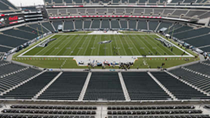 Cold night on the horizon for Eagles-Raiders Christmas showdown