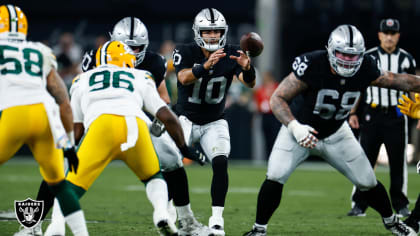 Las Vegas Raiders safety Chris Smith II (42) warms up before an NFL  football game against the San Francisco 49ers, Sunday, Aug. 13, 2023, in Las  Vegas. (AP Photo/John Locher Stock Photo - Alamy