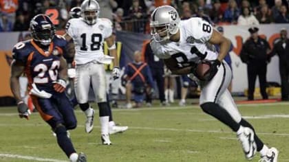 JaMarcus Russell leads Oakland Raiders past Denver Broncos 20-19