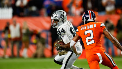 Las Vegas Raiders wide receiver Keelan Cole (84) plays against the  Tennessee Titans during an NFL football game Sunday, Sept. 25, 2022, in  Nashville, Tenn. (AP Photo/John Amis Stock Photo - Alamy