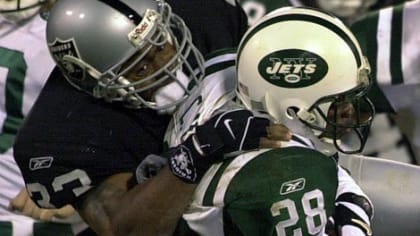 2 Dec 2001: Curtis Martin of the New York Jets during the Jets 17