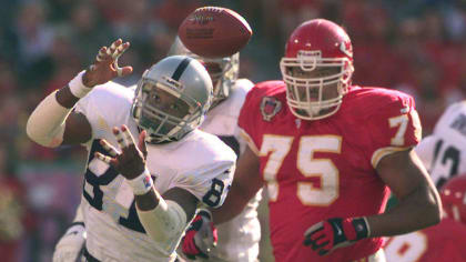 Raiders End Chiefs Jinx in 1999 Instant Classic