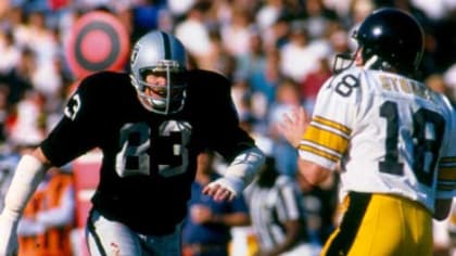 Raiders Overwhelm Steelers in 1983 AFC Divisional Playoff Game