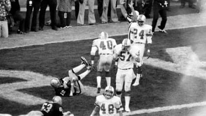 Aug 05, 1976; Oakland, CA, USA; !976 Oakland Raiders after game