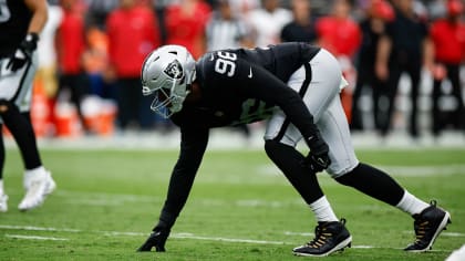 Cleveland Browns defensive end Isaac Rochell (98) lines up for a