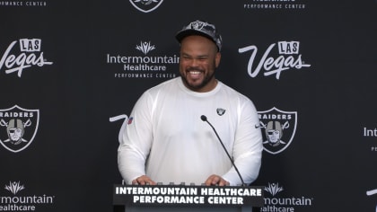 NFL: Las Vegas Raiders tackle Morris Knolls Jermaine Eluemunor