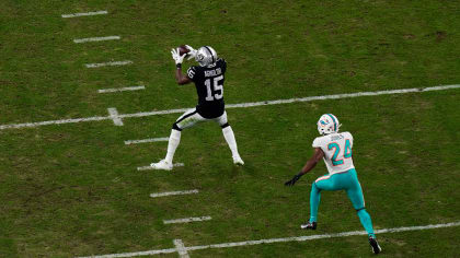 Full Game Highlights: Dolphins Beat Raiders, 26-25