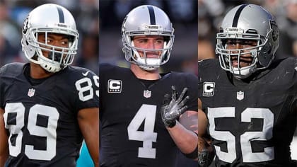 Oakland, California, USA. 9th Oct, 2016. Oakland Raiders quarterback Derek  Carr (4) and wide receiver Amari Cooper (89) celebrate touchdown on Sunday,  October 9, 2016, at O.co Coliseum in Oakland, California. The