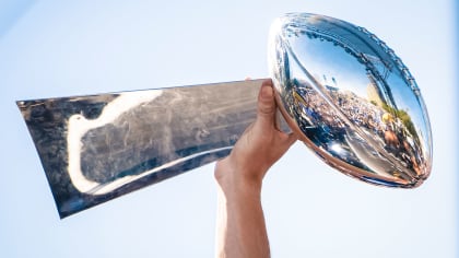 Los Angeles Rams on X: Hangin' with the Vince Lombardi Trophy