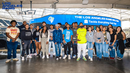 Rams LB Bobby Wagner Hosts Students For L.A. Tech Tour