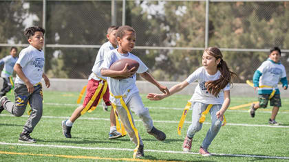 Rams Host Free Youth Football Clinics for Nearly 700 in LA Region