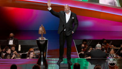 Los Angeles Rams offensive tackle Andrew Whitworth (77) celebrates after  winning the NFL Super Bowl 56 football game against the Cincinnati Bengals,  Sunday, Feb. 13, 2022 in Inglewood, CA. (AP Photo/Tyler Kaufman