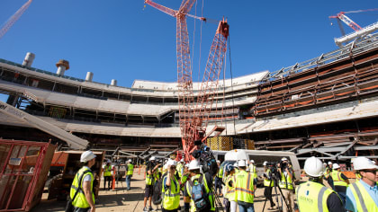 Construction on NFL stadium in Inglewood is 40 percent finished